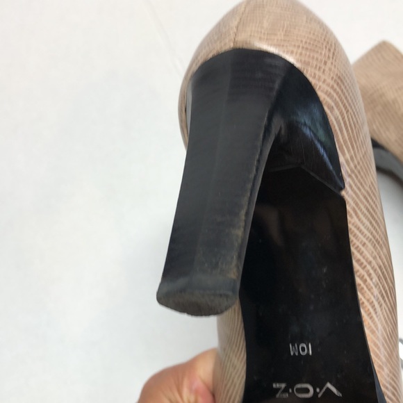 V.O.Z leather high heel pumps beige size 10 medium - Picture 7 of 8